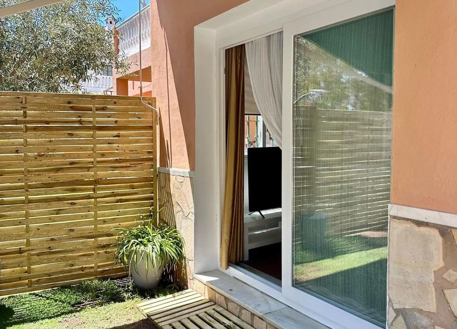 Maravilloso Apartamento Con Jardin Y Barbacoa Málaga